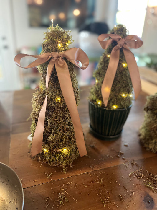 Moss with LED lights Christmas Tree